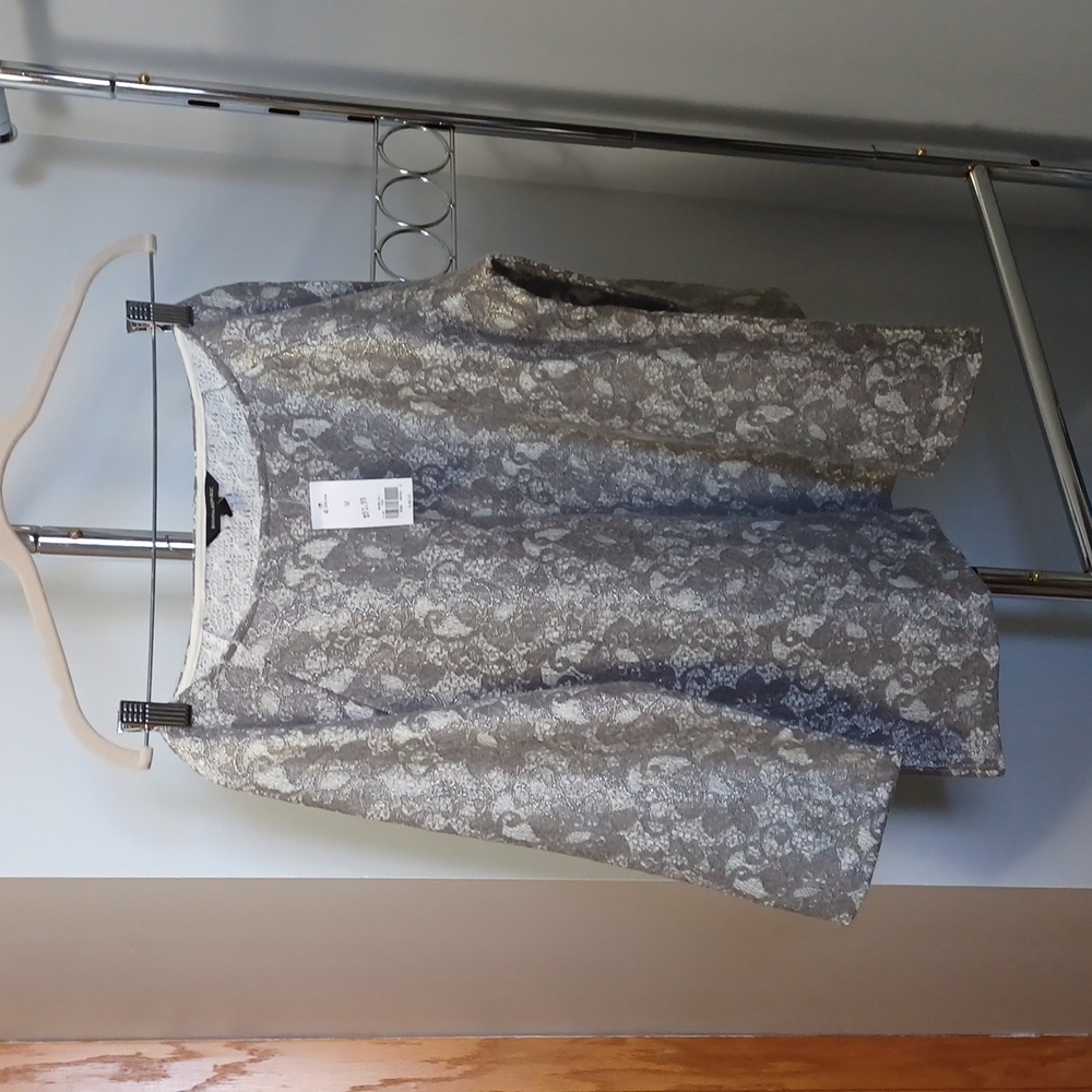 Ladies blouse